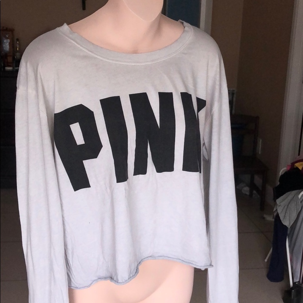 pink crop top